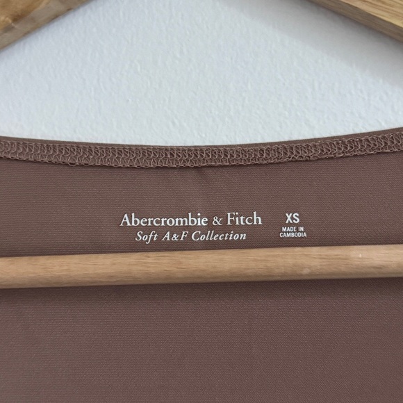 Abercrombie & Fitch Soft A&F Bodysuit Size XS Brown Cinched Long Sleeve Top - Picture 2 of 4